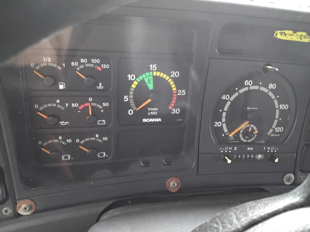 SCANIA 94G260 - شاحنة قلاب: صورة 5 SCANIA 94G260 - شاحنة قلاب: صورة 5
