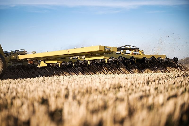 Degelman Strawmaster 30 - مسفلة تمهيد التربة: صورة 3 Degelman Strawmaster 30 - مسفلة تمهيد التربة: صورة 3