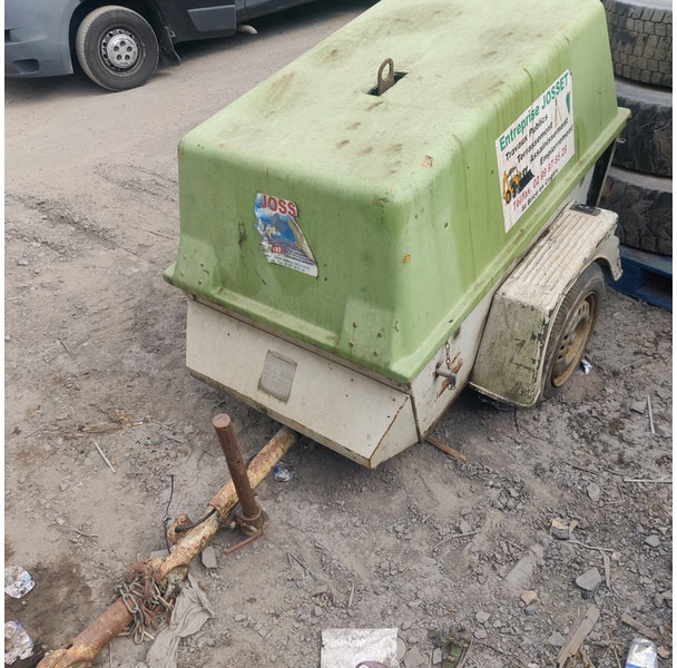 Ingersoll Rand 741 - رأس تريلا: صورة 1 Ingersoll Rand 741 - رأس تريلا: صورة 1
