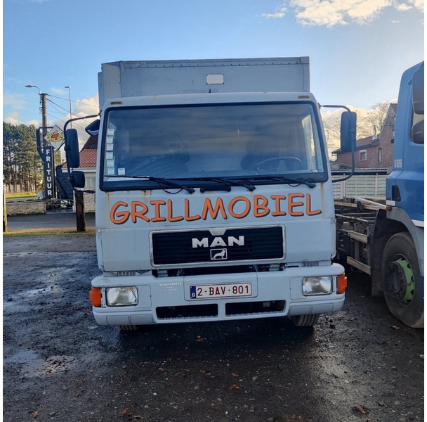 MAN 26.372 - شاحنة صندوقية: صورة 4 MAN 26.372 - شاحنة صندوقية: صورة 4