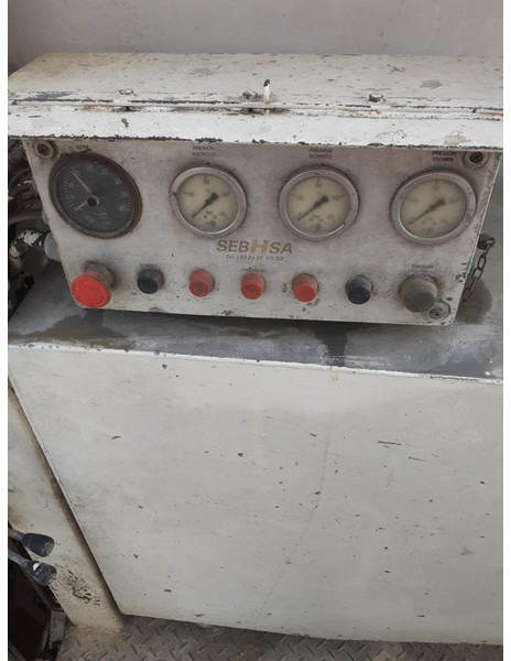 مضخة خرسانة ثابتة Mercedes-Benz 2629: صورة 9 مضخة خرسانة ثابتة Mercedes-Benz 2629: صورة 9