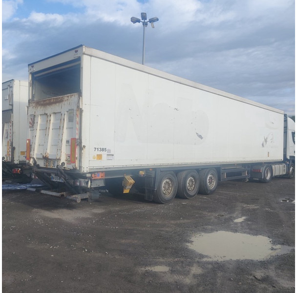 Schmitz Cargobull SKI 24 - نصف مقطورة بصندوق مغلق: صورة 1 Schmitz Cargobull SKI 24 - نصف مقطورة بصندوق مغلق: صورة 1