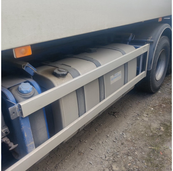 شاحنة صهريج Volvo FM-400: صورة 10