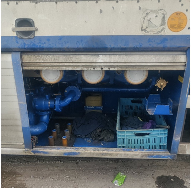 شاحنة صهريج Volvo FM-400: صورة 13