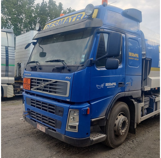 Volvo FM-400 - شاحنة صهريج: صورة 1 Volvo FM-400 - شاحنة صهريج: صورة 1