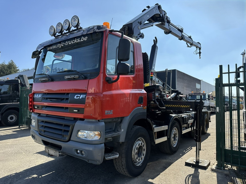 DAF CF 85.410 8x4 HOOKLIFT + CRANE HIAB 244 EP-3 HIDUO - Radio - Rotator - RETARDER - EURO 4 - BIG AXLES HUB REDUCTION - شاحنة برافعة خطافية, شاحنة كرين: صورة 5 DAF CF 85.410 8x4 HOOKLIFT + CRANE HIAB 244 EP-3 HIDUO - Radio - Rotator - RETARDER - EURO 4 - BIG AXLES HUB REDUCTION - شاحنة برافعة خطافية, شاحنة كرين: صورة 5
