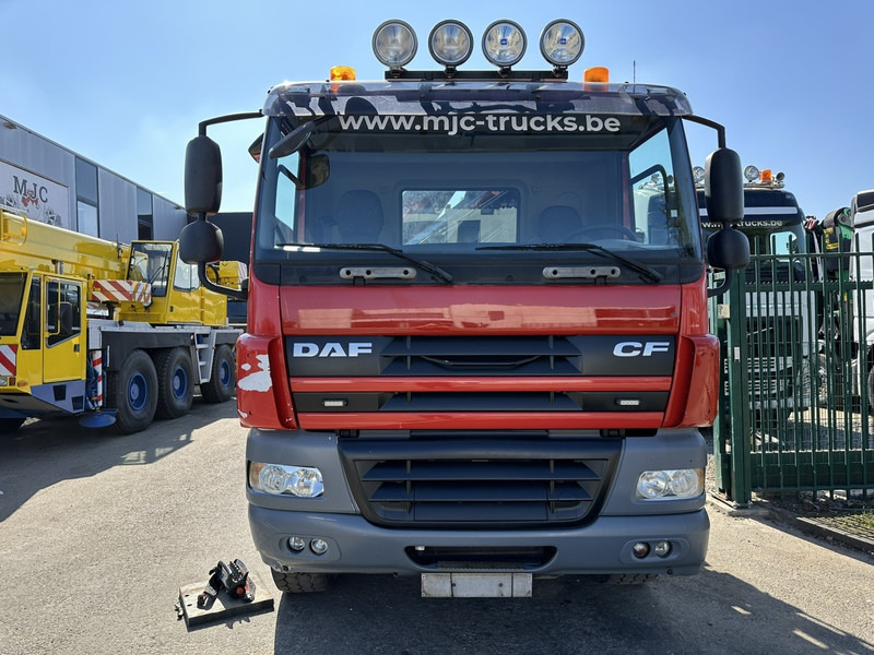 DAF CF 85.410 8x4 HOOKLIFT + CRANE HIAB 244 EP-3 HIDUO - Radio - Rotator - RETARDER - EURO 4 - BIG AXLES HUB REDUCTION - شاحنة برافعة خطافية, شاحنة كرين: صورة 3 DAF CF 85.410 8x4 HOOKLIFT + CRANE HIAB 244 EP-3 HIDUO - Radio - Rotator - RETARDER - EURO 4 - BIG AXLES HUB REDUCTION - شاحنة برافعة خطافية, شاحنة كرين: صورة 3