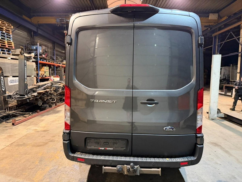 Ford Transit 350 L2H2 TREND - AUTO - CAMERA - NAVI - PDC - A/C - 2.0 D - 170HP - *NEW CONDITION / WIE NEU* - GREY METALLIC - فان: صورة 5 Ford Transit 350 L2H2 TREND - AUTO - CAMERA - NAVI - PDC - A/C - 2.0 D - 170HP - *NEW CONDITION / WIE NEU* - GREY METALLIC - فان: صورة 5