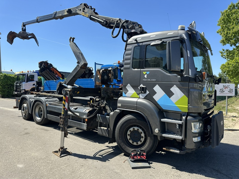 MAN TGS 26.320 6X2-4 BL EEV + CRANE EPSILON Q170Z95TR + GRABBER - LIFT/STEERING AXLE - *266.000km* - NL TRUCK - شاحنة برافعة خطافية, شاحنة كرين: صورة 1 MAN TGS 26.320 6X2-4 BL EEV + CRANE EPSILON Q170Z95TR + GRABBER - LIFT/STEERING AXLE - *266.000km* - NL TRUCK - شاحنة برافعة خطافية, شاحنة كرين: صورة 1