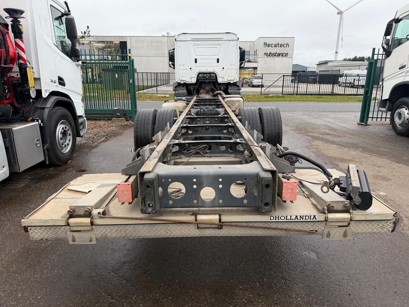 Mercedes-Benz ANTOS 1830 - 4x2 (8m90) CHASSIS CABINE - 19T - A/C - TAILLIFT - *440.000km* - EURO 6 - ENGINE + GEARBOX + CHASSIS = OK - شاحنة بهيكل معدني للمقصورة: صورة 5 Mercedes-Benz ANTOS 1830 - 4x2 (8m90) CHASSIS CABINE - 19T - A/C - TAILLIFT - *440.000km* - EURO 6 - ENGINE + GEARBOX + CHASSIS = OK - شاحنة بهيكل معدني للمقصورة: صورة 5