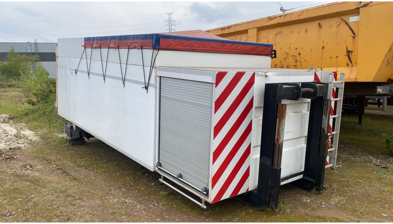 Onbekend MATERIAAL AFZETCONTAINER / STORAGE ROLL-OFF TIPPER + D'HOLLANDIA LAADKLEP / TAILLIFT / LBW - رافعة خطافية/ نظام اللودر الانزلاقي: صورة 1 Onbekend MATERIAAL AFZETCONTAINER / STORAGE ROLL-OFF TIPPER + D'HOLLANDIA LAADKLEP / TAILLIFT / LBW - رافعة خطافية/ نظام اللودر الانزلاقي: صورة 1