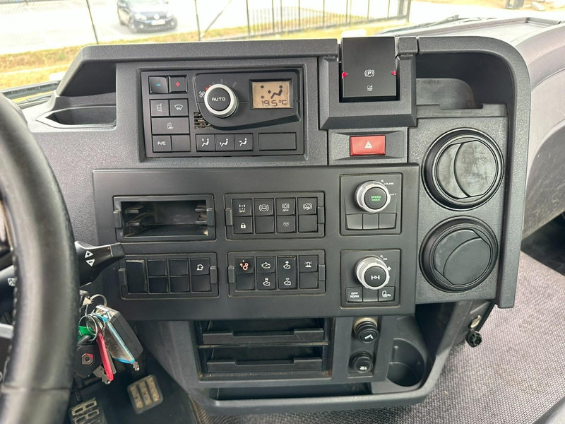 شاحنة برافعة خطافية, شاحنة كرين Renault C460 8x4 HOOKLIFT + (19m!) CRANE HIAB 288 E-6 HIDUO - RADIO - 5/6 F - STEEL SPRING / HUB REDUCTION - BE TRUCK: صورة 13