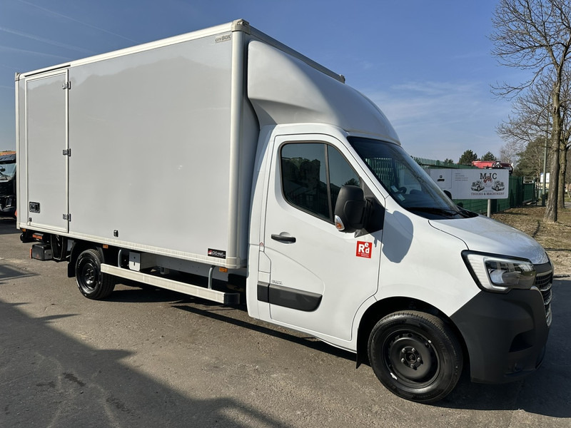 Renault MASTER 2.3 - 163HP - RED EDITION BAKWAGEN + LAADKLEP - 4m30 x 2m20 x 2m20 - CAMERA - NAVI - PACK COMFORT - BELG - شاحنة بصندوق مغلق: صورة 1 Renault MASTER 2.3 - 163HP - RED EDITION BAKWAGEN + LAADKLEP - 4m30 x 2m20 x 2m20 - CAMERA - NAVI - PACK COMFORT - BELG - شاحنة بصندوق مغلق: صورة 1