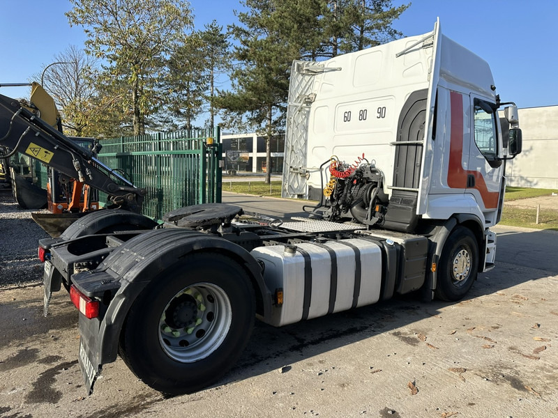 Renault PREMIUM 460 DXI + RETARDER - 642.000km - SPOILERS - 2 DIESELTANKS - A/C - GOOD CONDITION - مقطورة السحب: صورة 4 Renault PREMIUM 460 DXI + RETARDER - 642.000km - SPOILERS - 2 DIESELTANKS - A/C - GOOD CONDITION - مقطورة السحب: صورة 4