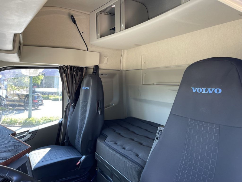 رأس تريلا Volvo FH 460 LNG GAS ADR - ACC + Dynamic Steering - I-park Cool - Lane Keeping Support - collision warning - leather - ... BE Truck: صورة 12