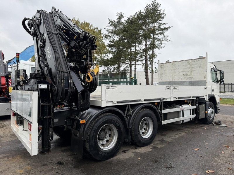 Volvo FM 300 6x4 + (25.8m!) CRANE HIAB 245 E-5 + JIB 65 X-3 + 2 ME - *228.000km* - MANUAL - A/C - EURO 3 - BELGIAN TRUCK - شاحنة كرين: صورة 4 Volvo FM 300 6x4 + (25.8m!) CRANE HIAB 245 E-5 + JIB 65 X-3 + 2 ME - *228.000km* - MANUAL - A/C - EURO 3 - BELGIAN TRUCK - شاحنة كرين: صورة 4