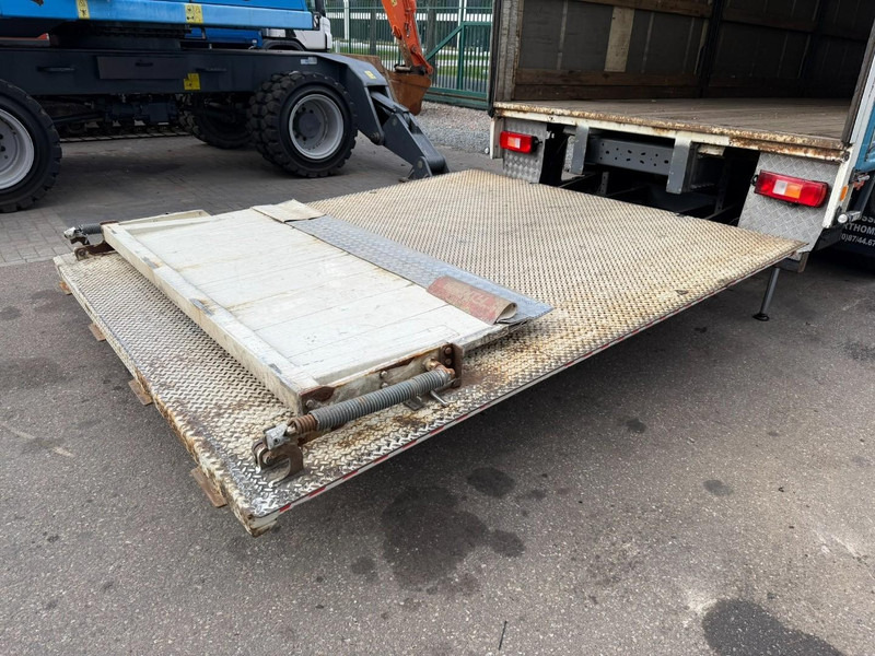 شاحنة ذات ستائر جانبية Volvo FM 370 6x2 BOX 8m15 - LIFT + STEERING AXLE - EURO 5 - I SHIFT - 26T - TÜV 06/2026 - VERY NICE CONDITION -  BE TRUCK: صورة 7