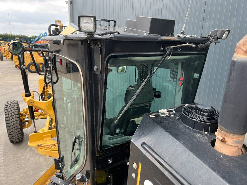 Cat 140M2 AWD - ماكينة تسوية: صورة 5 Cat 140M2 AWD - ماكينة تسوية: صورة 5