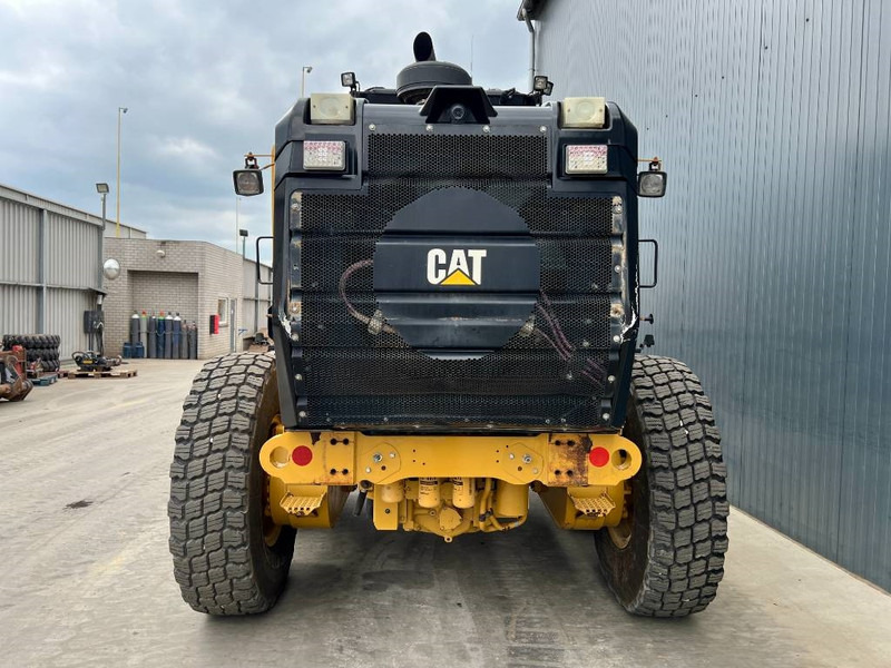 Cat 140M2 AWD - ماكينة تسوية: صورة 3 Cat 140M2 AWD - ماكينة تسوية: صورة 3