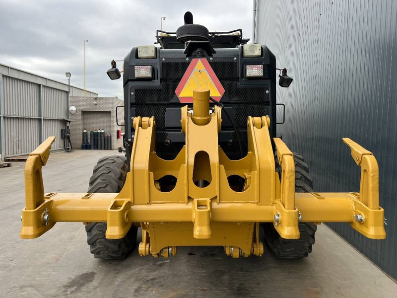 Cat 140M2 AWD - ماكينة تسوية: صورة 4 Cat 140M2 AWD - ماكينة تسوية: صورة 4