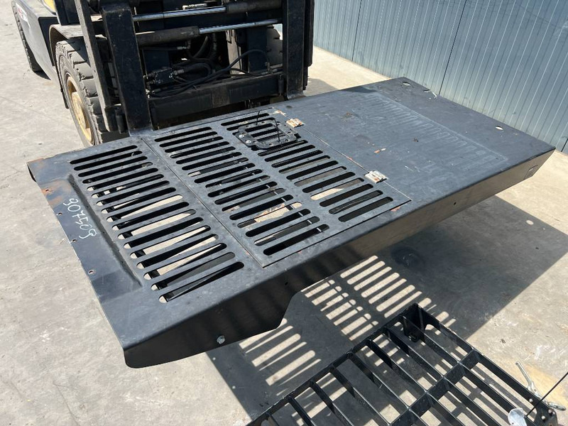 Cat 313E / 320F / 323E / 325F / 329E / 330F / 336E / 3 - الكابينة والداخلية - آلات الإنشاء: صورة 1 Cat 313E / 320F / 323E / 325F / 329E / 330F / 336E / 3 - الكابينة والداخلية - آلات الإنشاء: صورة 1