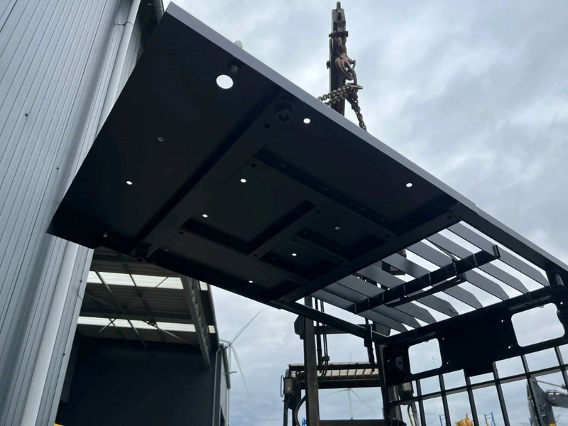 Cat 330D Guard - الكابينة والداخلية - آلات الإنشاء: صورة 4 Cat 330D Guard - الكابينة والداخلية - آلات الإنشاء: صورة 4