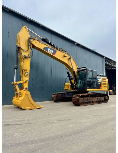Cat 330F L - حفار زاحف: صورة 1 Cat 330F L - حفار زاحف: صورة 1