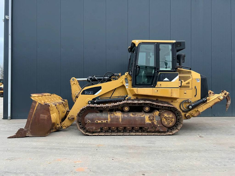 Cat 963D - اللودر المجنزر: صورة 5 Cat 963D - اللودر المجنزر: صورة 5
