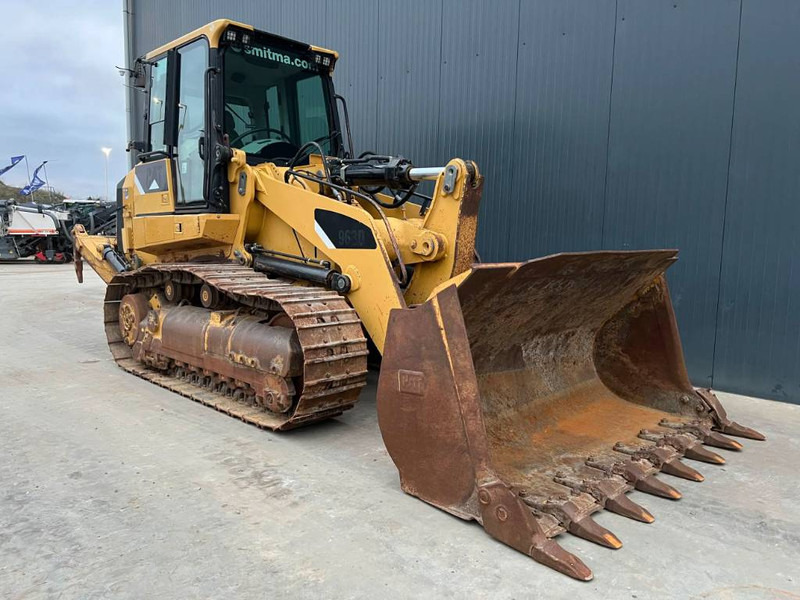 Cat 963D - اللودر المجنزر: صورة 3 Cat 963D - اللودر المجنزر: صورة 3