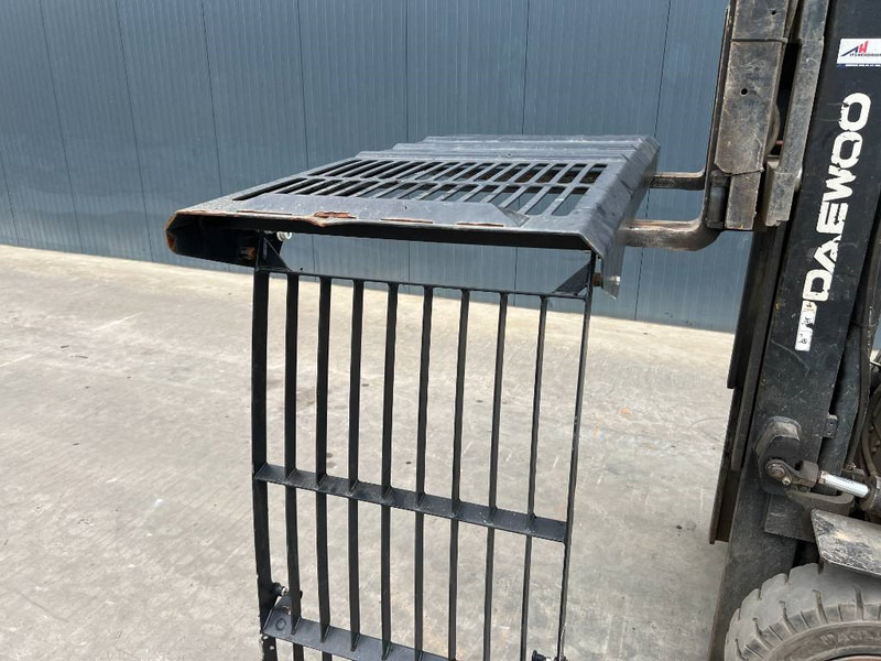 Cat M313D / M315D / M316D / M318D / M322D / M325D - إطار هيكلي/ إطار معدني - آلات الإنشاء: صورة 2 Cat M313D / M315D / M316D / M318D / M322D / M325D - إطار هيكلي/ إطار معدني - آلات الإنشاء: صورة 2