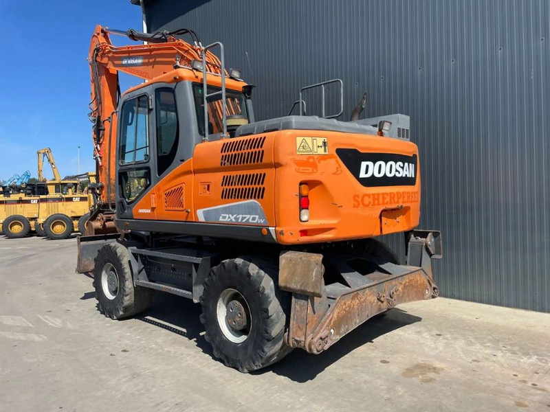 Doosan DX170W-5 - حفار ذو عجلات: صورة 2 Doosan DX170W-5 - حفار ذو عجلات: صورة 2