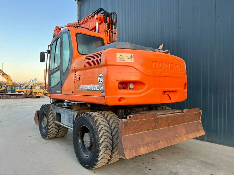 Doosan DX170W - حفار ذو عجلات: صورة 5 Doosan DX170W - حفار ذو عجلات: صورة 5