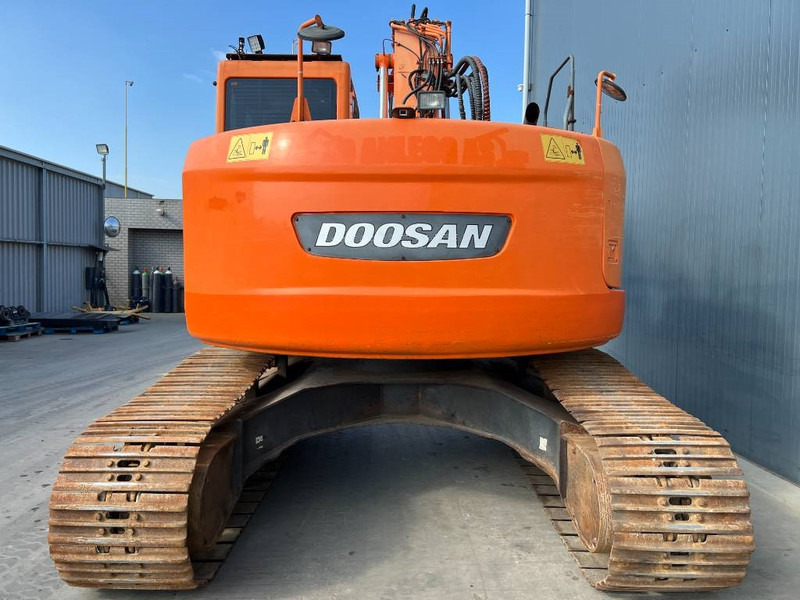Doosan DX235LCR - حفار زاحف: صورة 4 Doosan DX235LCR - حفار زاحف: صورة 4