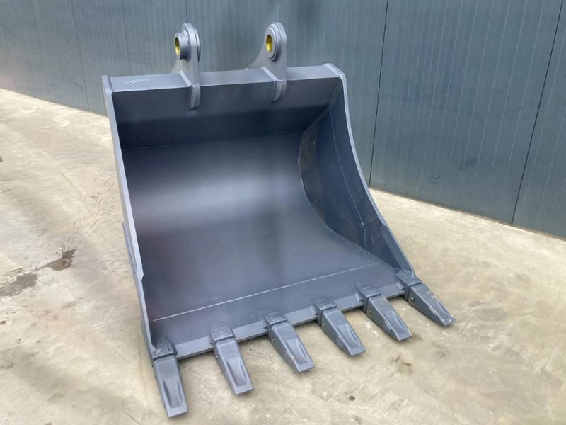 Hitachi ZX250 - بكت - آلات الإنشاء: صورة 3 Hitachi ZX250 - بكت - آلات الإنشاء: صورة 3