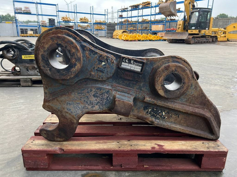 KLEPP MEK KM 3 / VOLVO S3 - 349E / 352F - قارنة التوصيل السريعة - آلات الإنشاء: صورة 4 KLEPP MEK KM 3 / VOLVO S3 - 349E / 352F - قارنة التوصيل السريعة - آلات الإنشاء: صورة 4