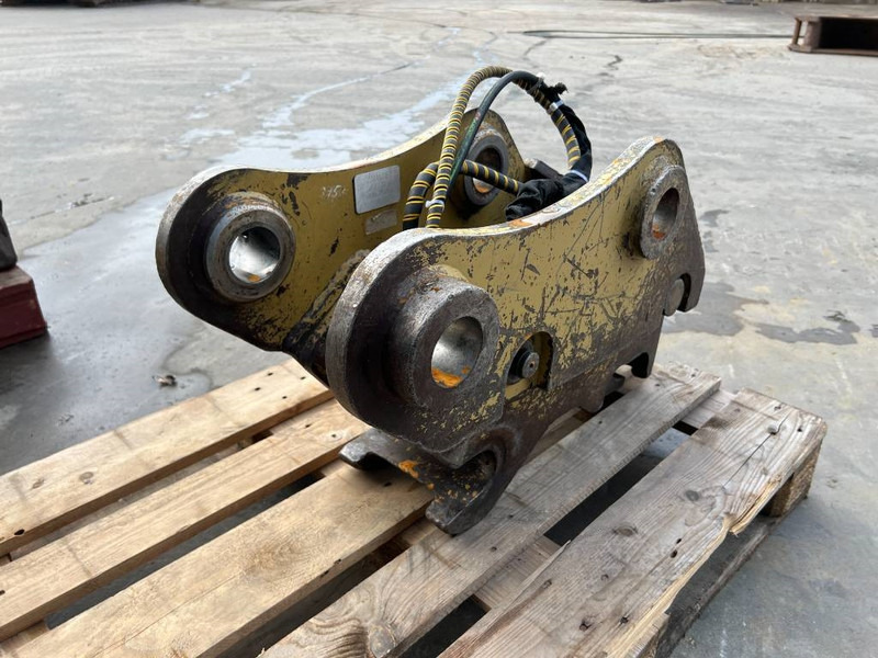 Miller Caterpillar 311D / 312D / 312E / 313F / 314D / 314 - قارنة التوصيل السريعة - آلات الإنشاء: صورة 5 Miller Caterpillar 311D / 312D / 312E / 313F / 314D / 314 - قارنة التوصيل السريعة - آلات الإنشاء: صورة 5