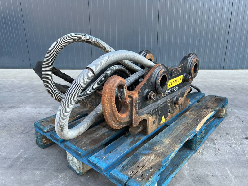 OilQuick OQ65 - M314F / M316F / M318F - قارنة التوصيل السريعة - آلات الإنشاء: صورة 1 OilQuick OQ65 - M314F / M316F / M318F - قارنة التوصيل السريعة - آلات الإنشاء: صورة 1