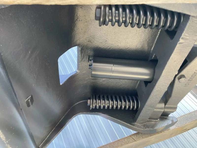 Smitma CW40 - Crafthook - CB - قارنة التوصيل السريعة - آلات الإنشاء: صورة 4 Smitma CW40 - Crafthook - CB - قارنة التوصيل السريعة - آلات الإنشاء: صورة 4