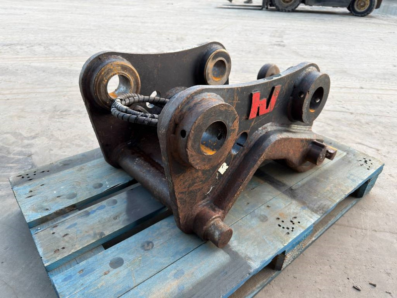 Verachtert CW40 - 323D - قارنة التوصيل السريعة - آلات الإنشاء: صورة 5 Verachtert CW40 - 323D - قارنة التوصيل السريعة - آلات الإنشاء: صورة 5