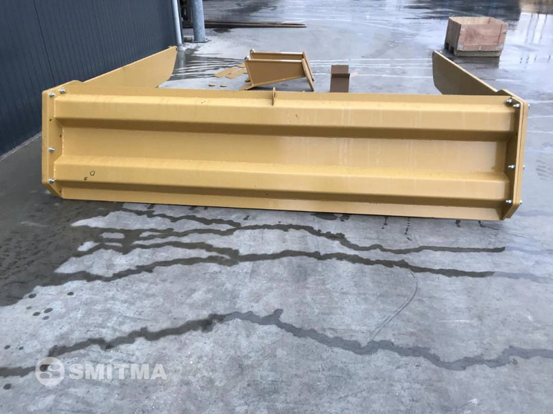 Volvo A25E - رافعة خلفية - آلات الإنشاء: صورة 5 Volvo A25E - رافعة خلفية - آلات الإنشاء: صورة 5