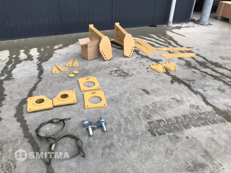 Volvo A25F - رافعة خلفية - آلات الإنشاء: صورة 4 Volvo A25F - رافعة خلفية - آلات الإنشاء: صورة 4