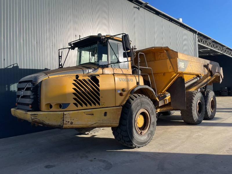 Volvo A30E - شاحنة مفصلية: صورة 1 Volvo A30E - شاحنة مفصلية: صورة 1