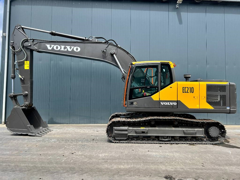 Volvo EC210 - حفار زاحف: صورة 2 Volvo EC210 - حفار زاحف: صورة 2
