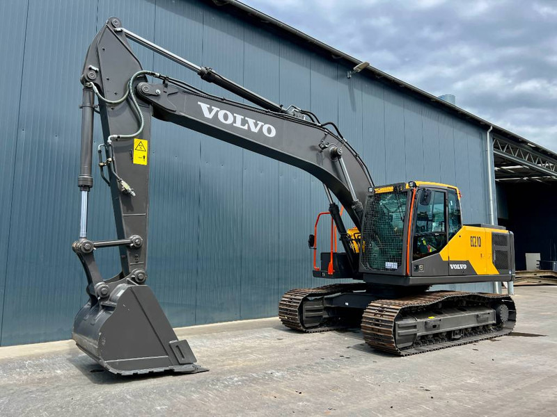 Volvo EC210 - حفار زاحف: صورة 1 Volvo EC210 - حفار زاحف: صورة 1