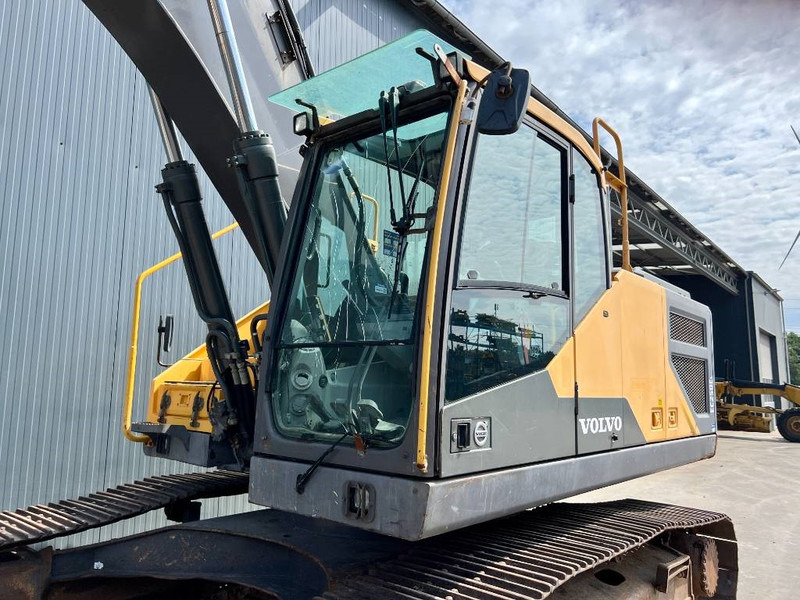 Volvo EC250E L - حفار زاحف: صورة 4 Volvo EC250E L - حفار زاحف: صورة 4