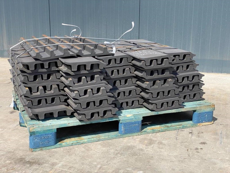 Volvo EC480 Shoes/Pads - إطار هيكلي/ إطار معدني - آلات الإنشاء: صورة 3 Volvo EC480 Shoes/Pads - إطار هيكلي/ إطار معدني - آلات الإنشاء: صورة 3
