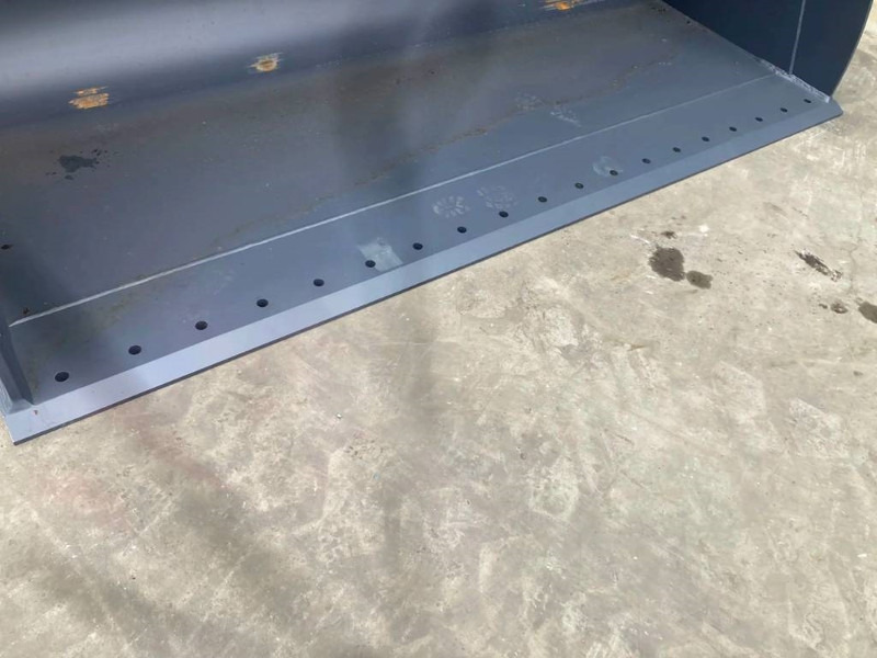 بكت - آلات الإنشاء للبيع Volvo L120G: صورة 9 بكت - آلات الإنشاء للبيع Volvo L120G: صورة 9