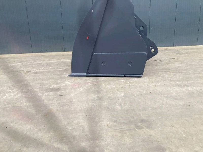 بكت - آلات الإنشاء للبيع Volvo L120G: صورة 8 بكت - آلات الإنشاء للبيع Volvo L120G: صورة 8