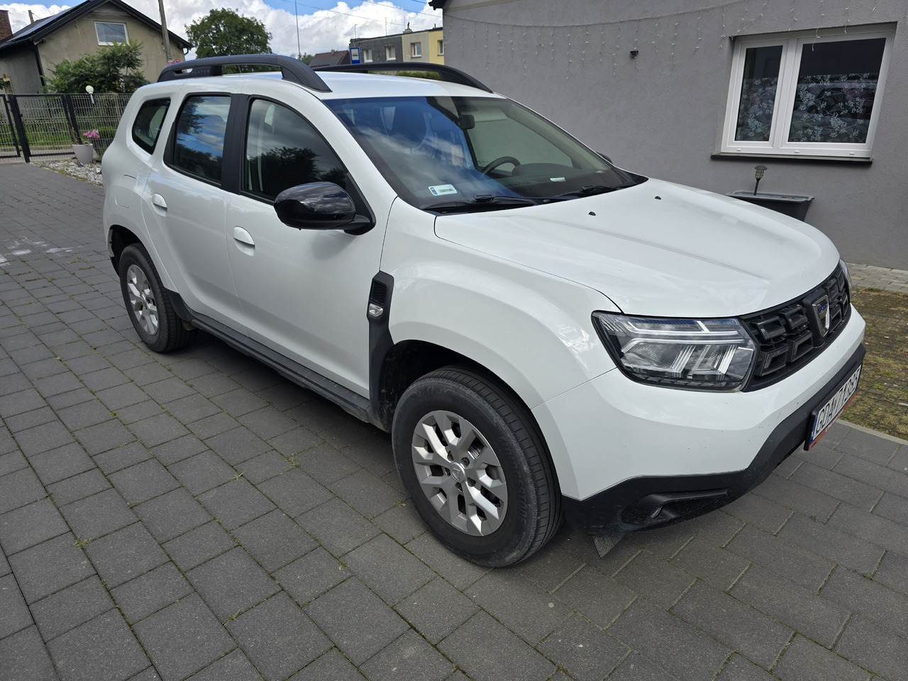 DACIA DUSTER 1.0 + LPG - سيارة: صورة 1 DACIA DUSTER 1.0 + LPG - سيارة: صورة 1