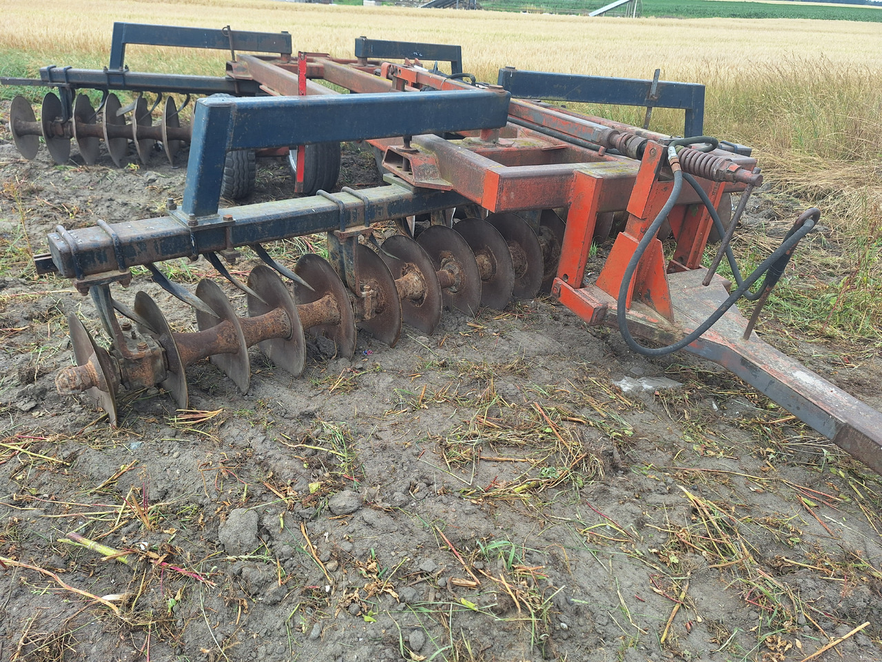 Gregoire Besson XRL 666 42 - مسفلة تمهيد التربة: صورة 3 Gregoire Besson XRL 666 42 - مسفلة تمهيد التربة: صورة 3